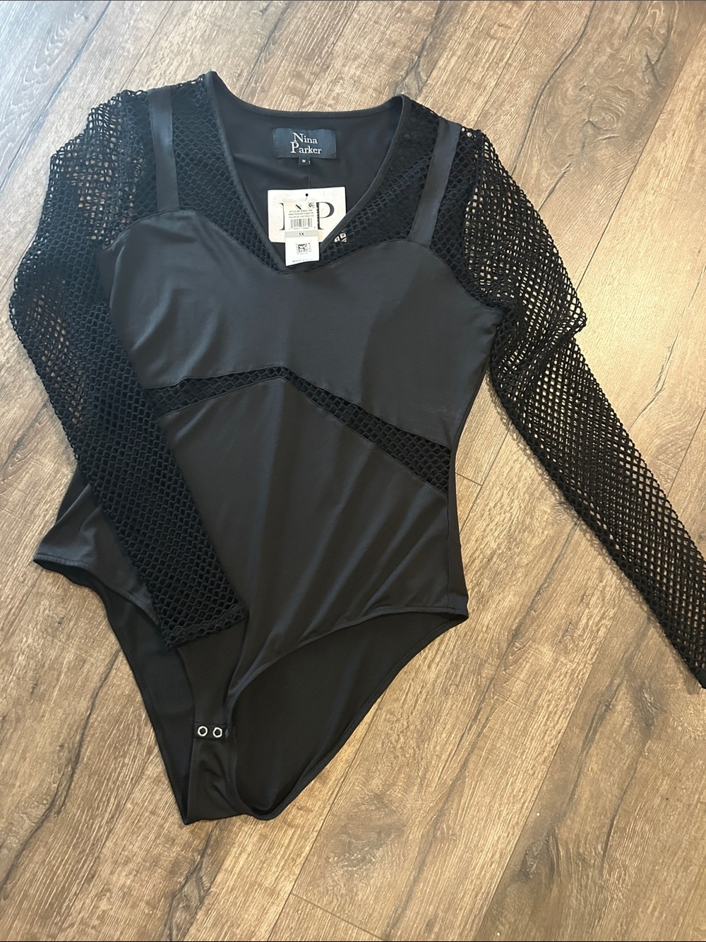 Nina Parker Black Long-Sleeve Mesh-Inset Bodysuit